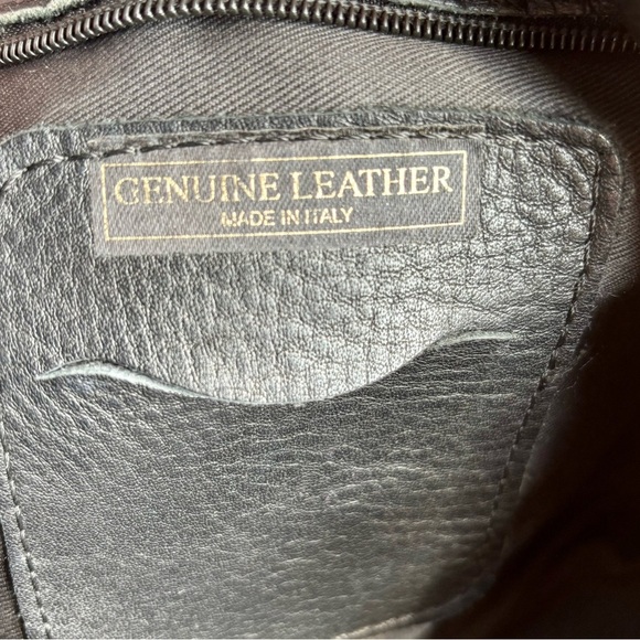 Italian Made Red Cowhide Black Leather Crossbody Bag - Picture 9 of 14